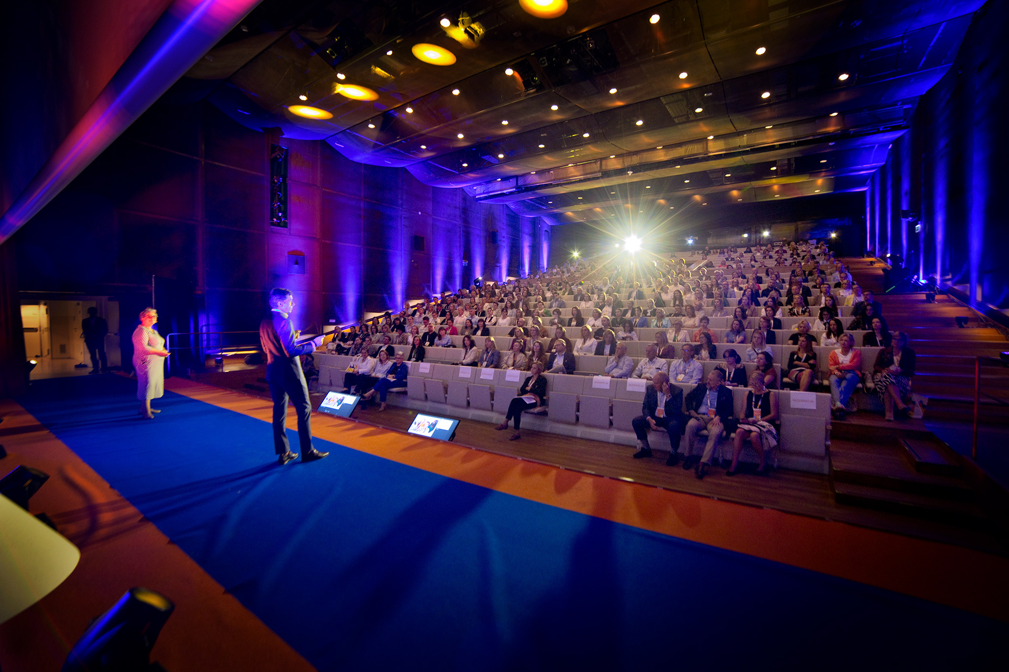 Obejrzyj nagrania z naszej urodzinowej konferencji